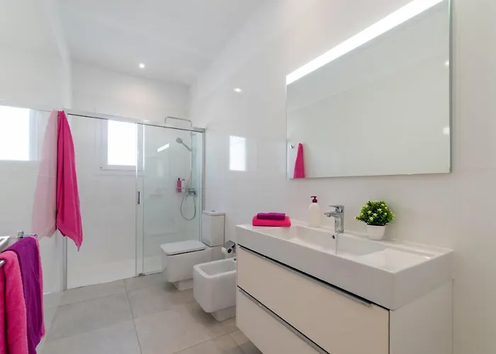 Malvasia By فيلة بلايا بلانكا